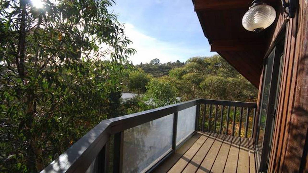 Sublime Cedar Lodge Leura Exterior photo